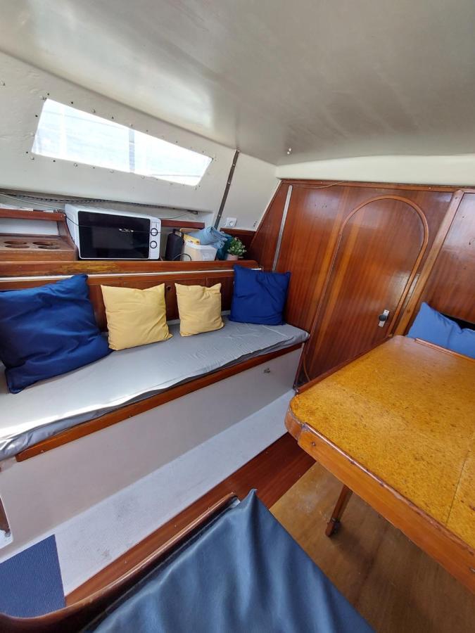 Lisbon Cosy Boat Hotel Екстериор снимка