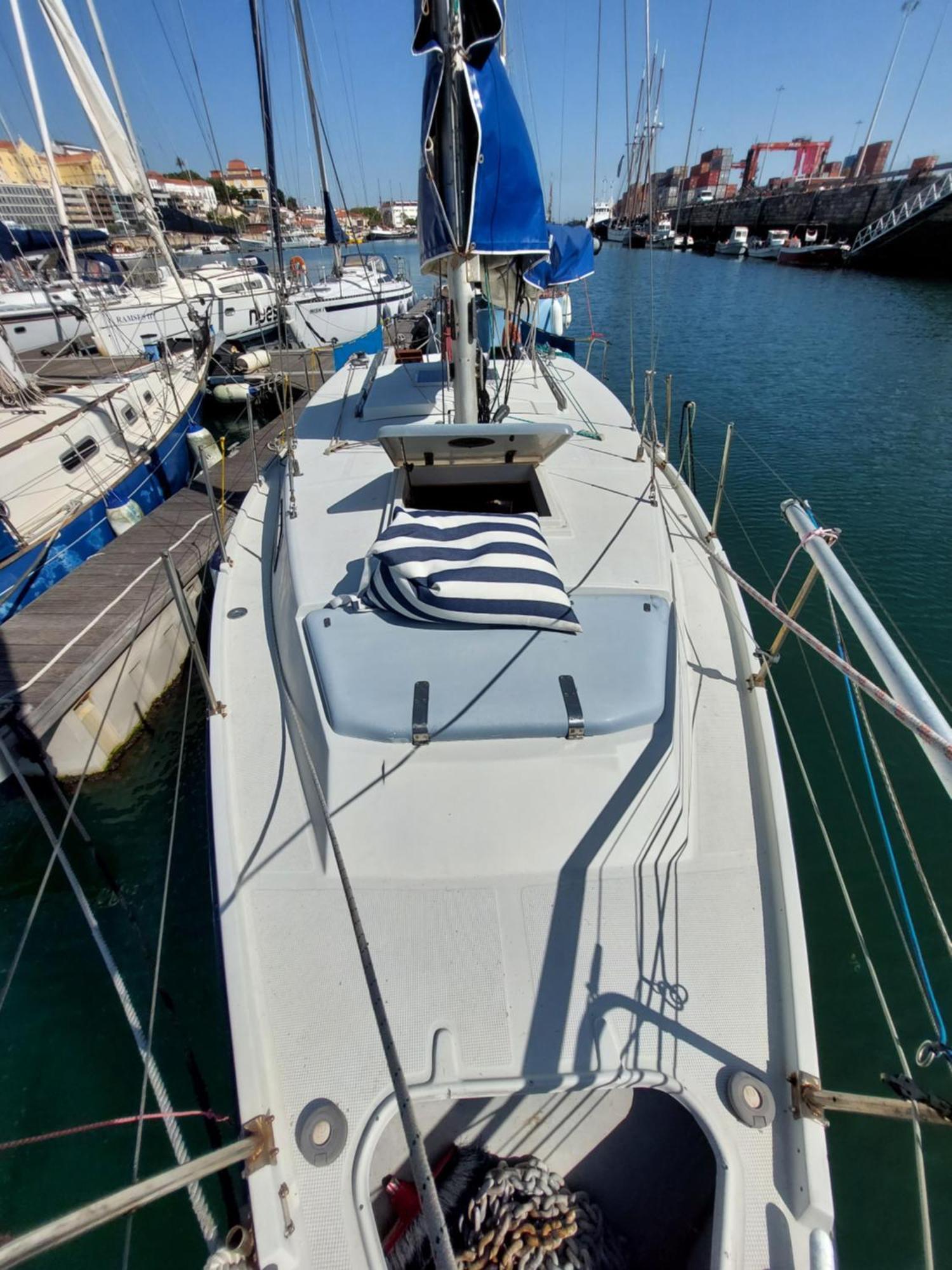 Lisbon Cosy Boat Hotel Екстериор снимка